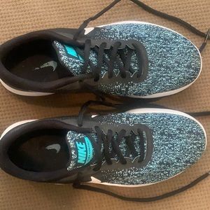 Nike Flex Contact Training Shoes